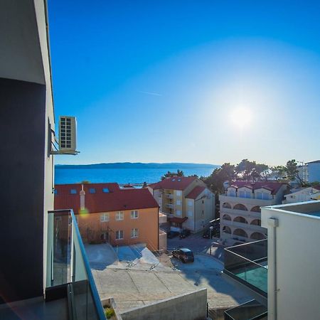 Deluxe 2 Bedroom Apartment With Sea View Baška Voda Eksteriør billede